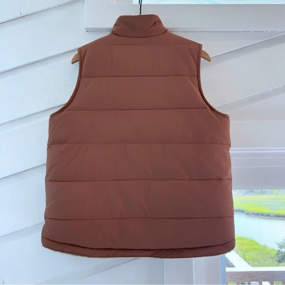 Carhartt Women’s Reversible Montana Vest Relaxed Fit Insulated Nutmeg Brown - Picture 6 of 8